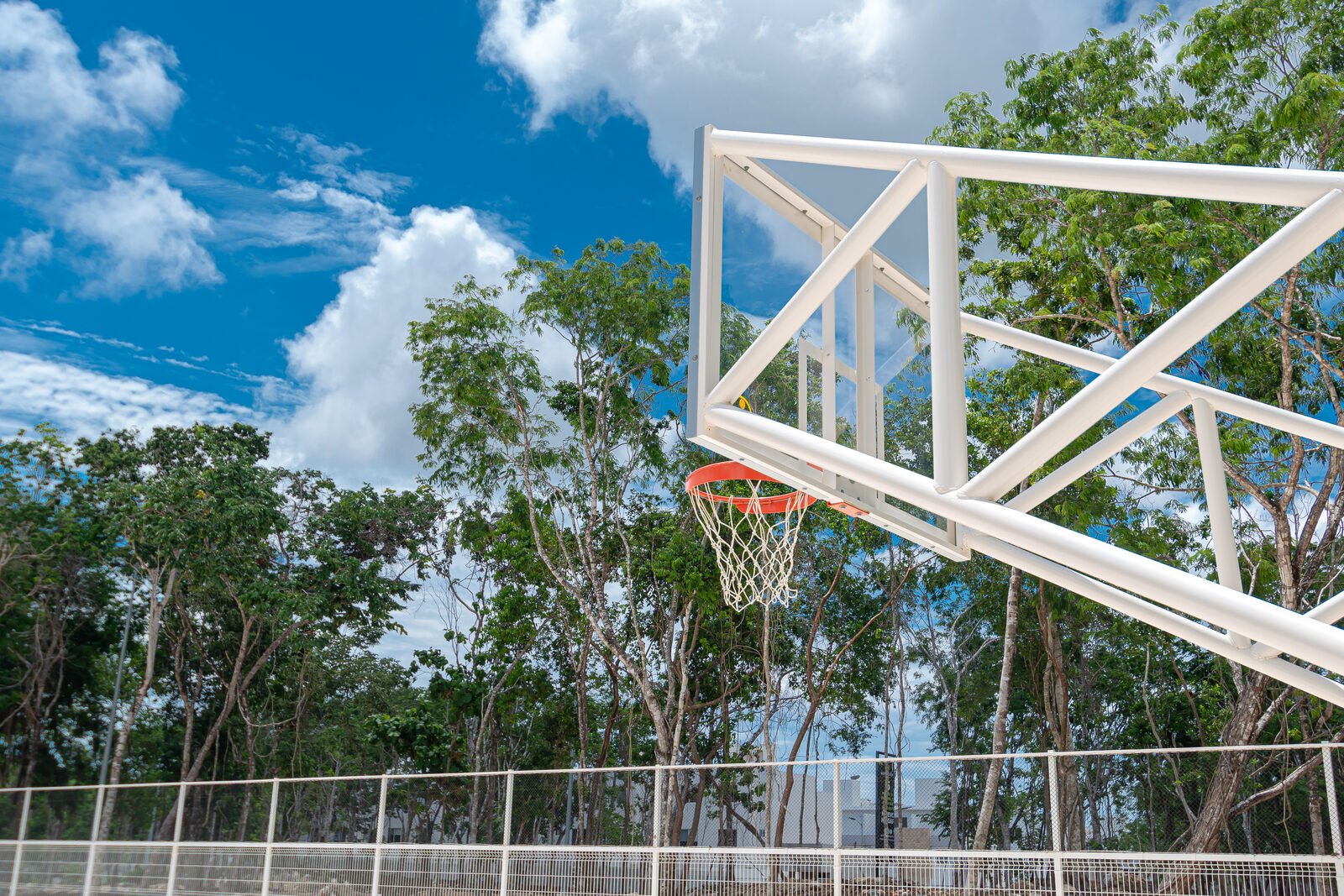 Multicancha — Almazara Residencial Playa del Carmen